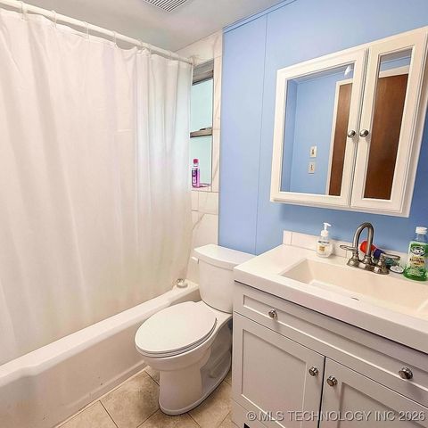 444 S 43rd West Avenue, Tulsa, OK 74127