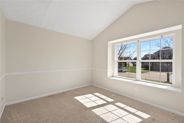 1525 Farrington Drive, Kettering, OH 45420