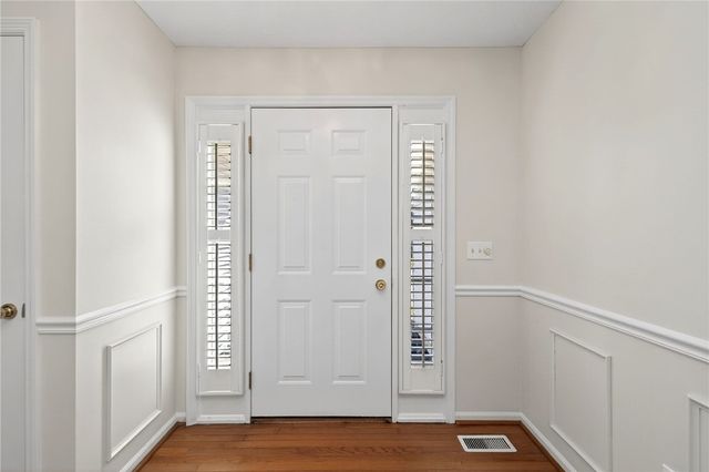 1525 Farrington Drive, Kettering, OH 45420