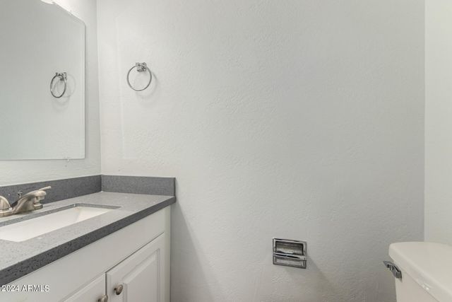4718 W Orangewood Avenue, Glendale, AZ 85301