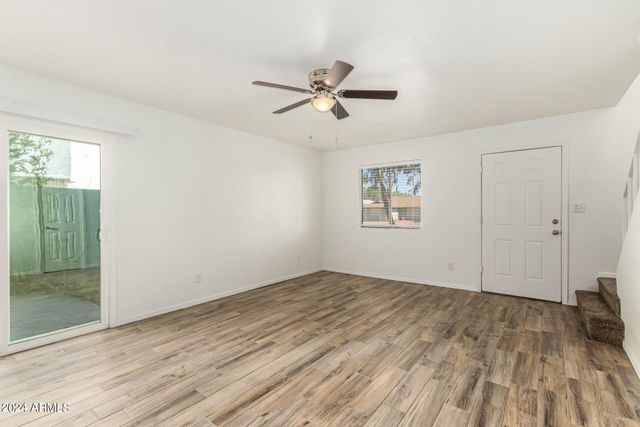 4718 W Orangewood Avenue, Glendale, AZ 85301