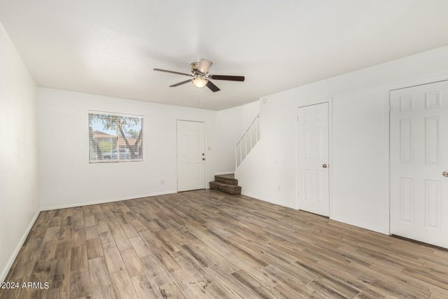 4718 W Orangewood Avenue, Glendale, AZ 85301