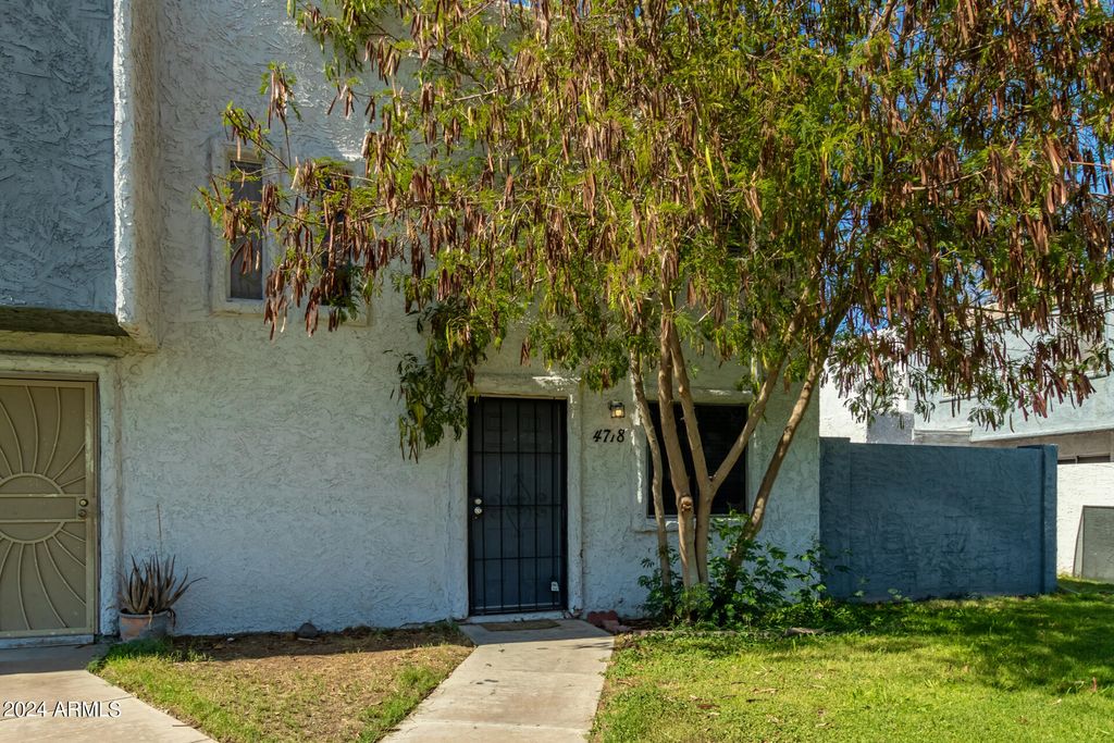4718 W Orangewood Avenue, Glendale, AZ 85301