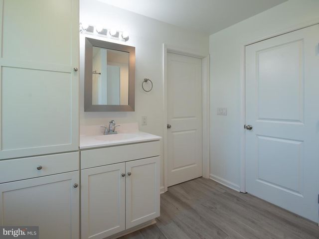 2450 HAPPY CREEK RD, Front Royal, VA 22630