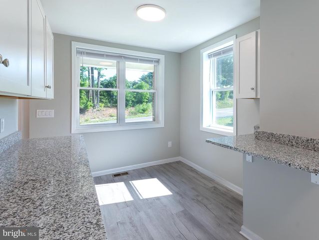 2450 HAPPY CREEK RD, Front Royal, VA 22630