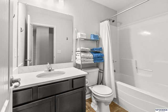 13916 Vane Street, Omaha, NE 68142