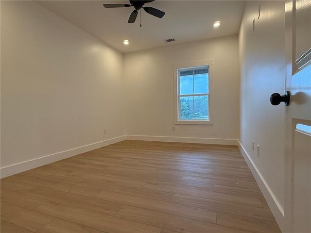 189 Oakland Drive, Calhoun, GA 30701
