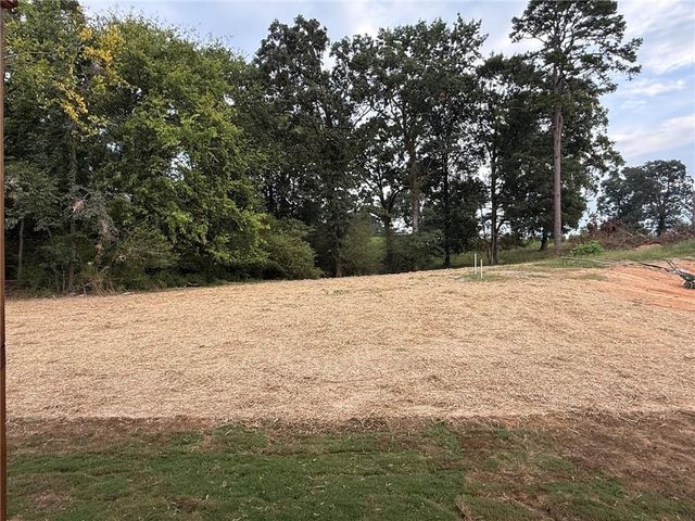 189 Oakland Drive, Calhoun, GA 30701