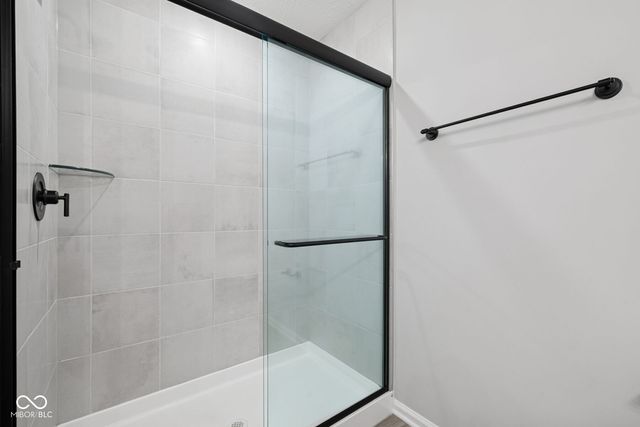 12588 Cattle Ridge Drive, Noblesville, IN 46060