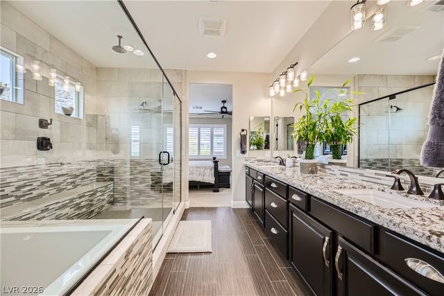 5879 Sky Heights Court, Las Vegas, NV 89135