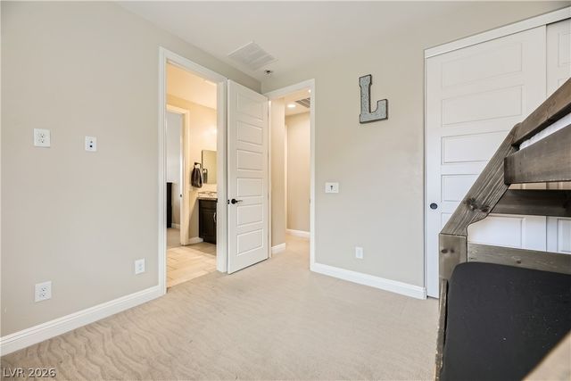 5879 Sky Heights Court, Las Vegas, NV 89135