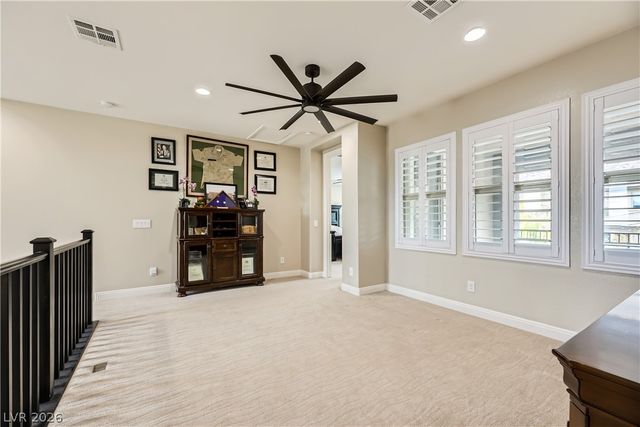 5879 Sky Heights Court, Las Vegas, NV 89135