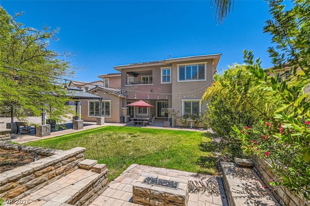 5879 Sky Heights Court, Las Vegas, NV 89135
