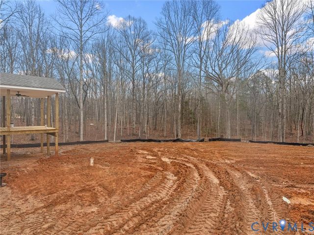 1545 Palmore Rd, Powhatan, VA 23139
