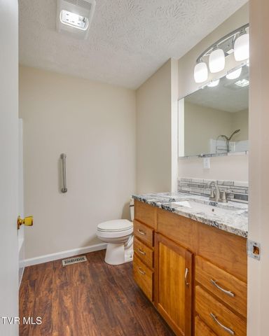 101 Popular Grove Road, Elizabethton, TN 37643