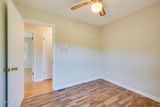 101 Popular Grove Road, Elizabethton, TN 37643