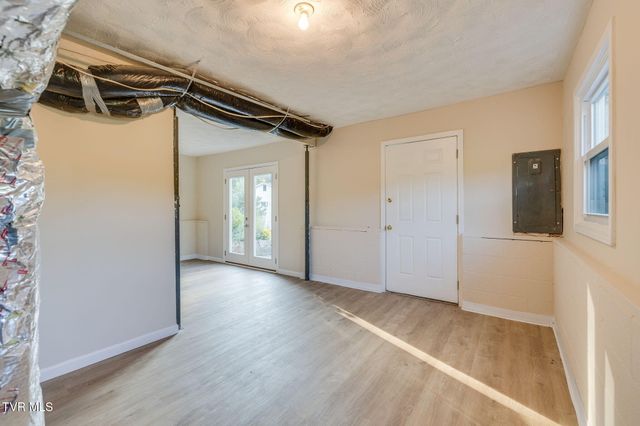 101 Popular Grove Road, Elizabethton, TN 37643