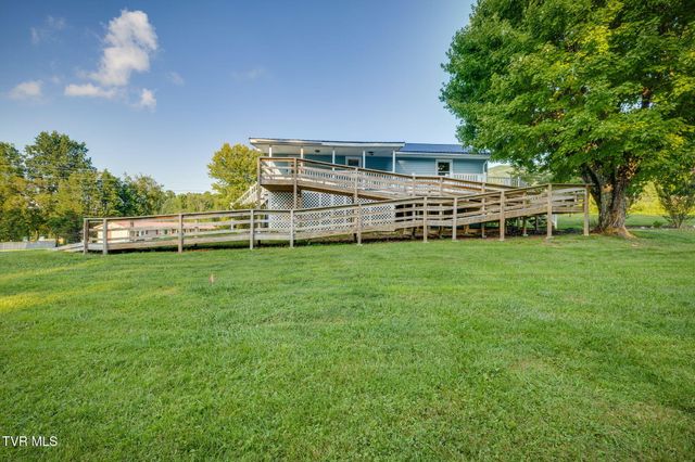 101 Popular Grove Road, Elizabethton, TN 37643