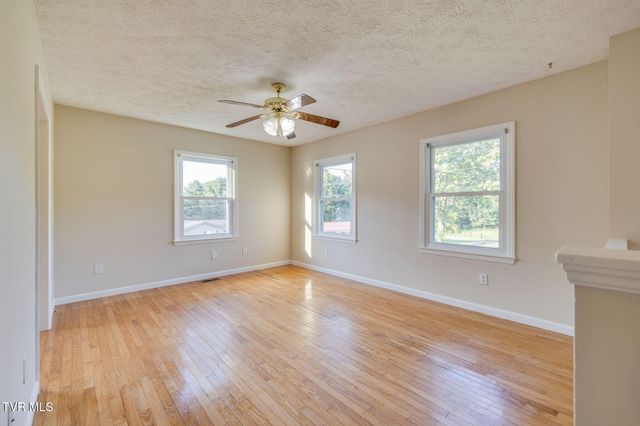 101 Popular Grove Road, Elizabethton, TN 37643