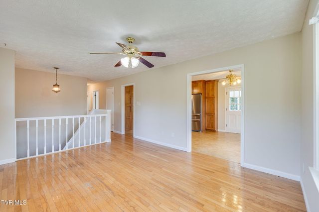 101 Popular Grove Road, Elizabethton, TN 37643