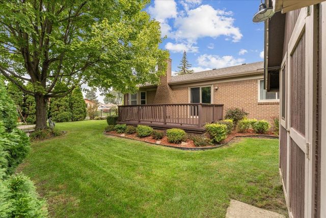 31656 Twin Oaks Drive, Chesterfield, MI 48047