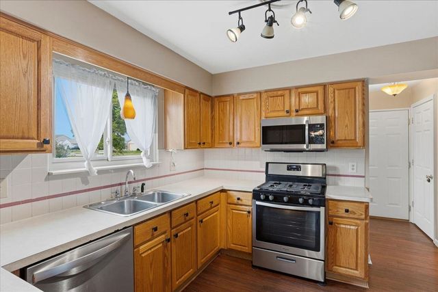31656 Twin Oaks Drive, Chesterfield, MI 48047