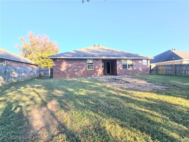 2709 Quarry Drive, Van Buren, AR 72956