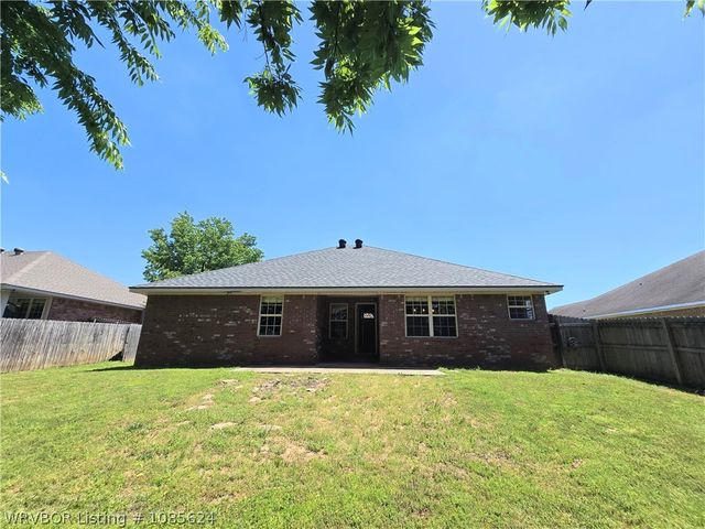 2709 Quarry Drive, Van Buren, AR 72956