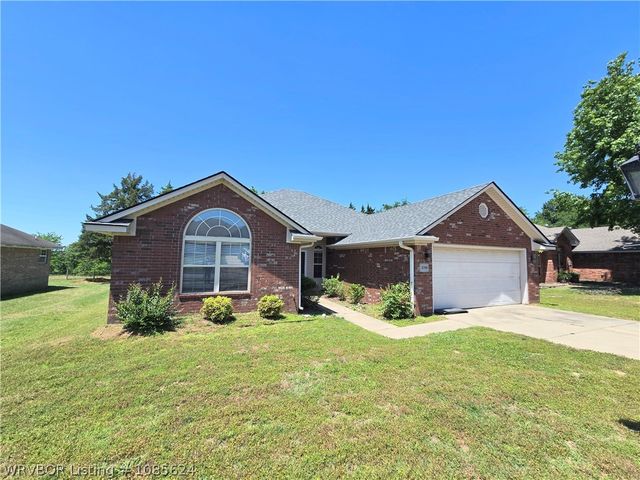 2709 Quarry Drive, Van Buren, AR 72956