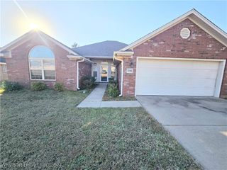 2709 Quarry Drive, Van Buren, AR 72956