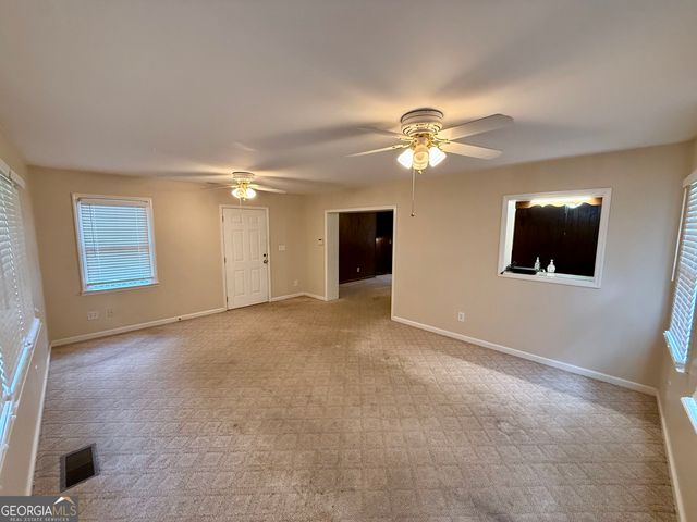 6641 Londonderry Drive, Morrow, GA 30260