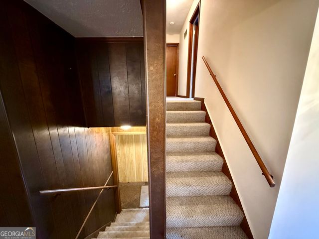 6641 Londonderry Drive, Morrow, GA 30260