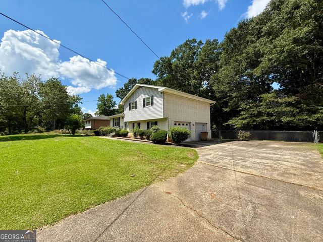 6641 Londonderry Drive, Morrow, GA 30260
