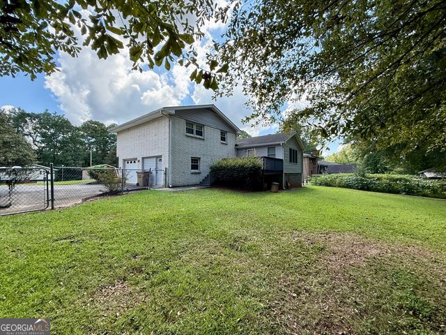 6641 Londonderry Drive, Morrow, GA 30260