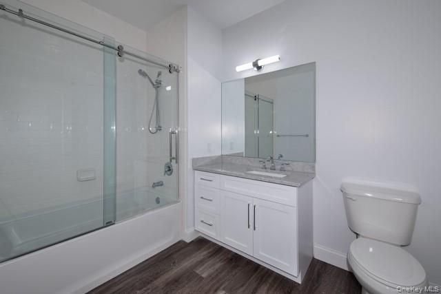 40 Elizabeth Street N302, Farmingdale, NY 11735