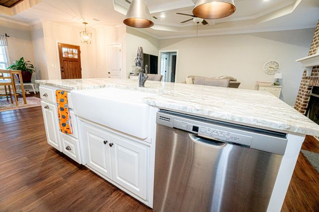 104 Davis Way, Enterprise, AL 36330