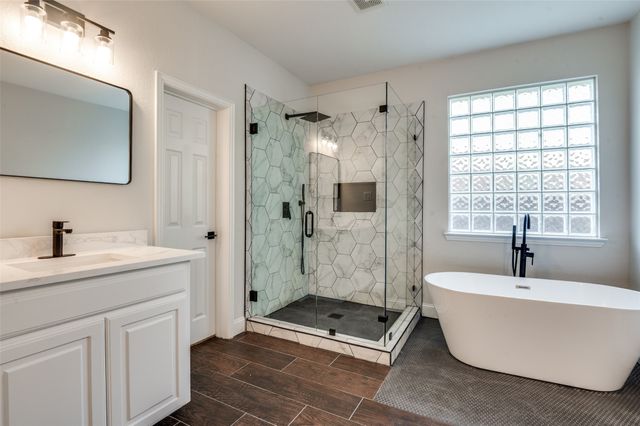 1805 Canyon Creek Drive, Mckinney, TX 75072