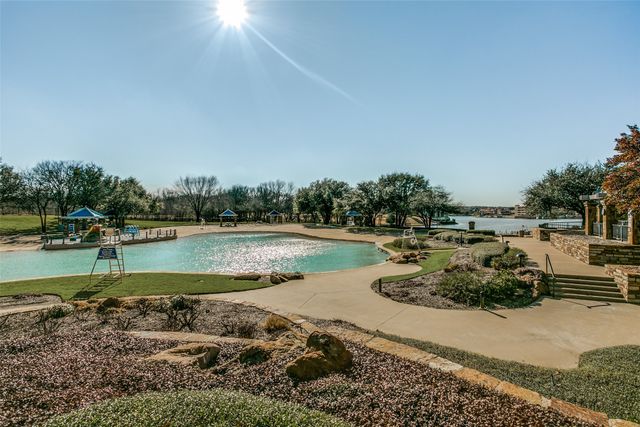 1805 Canyon Creek Drive, Mckinney, TX 75072