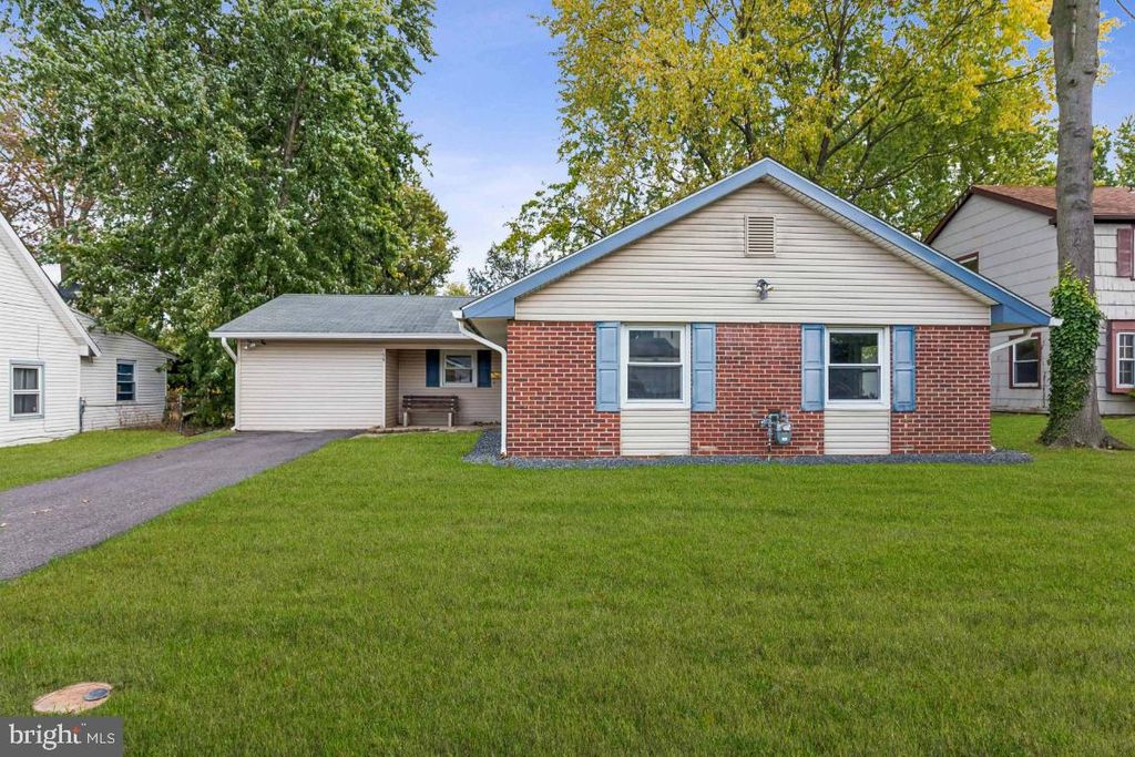 54 PRINCETON LN, Willingboro, NJ 08046