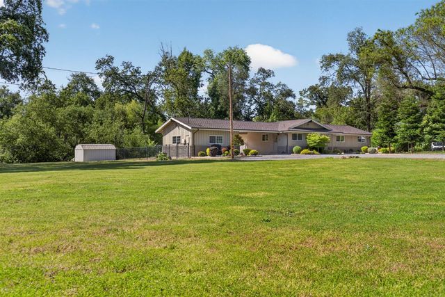 6417 Colwell Rd, Penryn, CA 95663