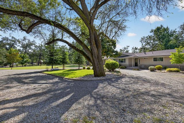 6417 Colwell Rd, Penryn, CA 95663