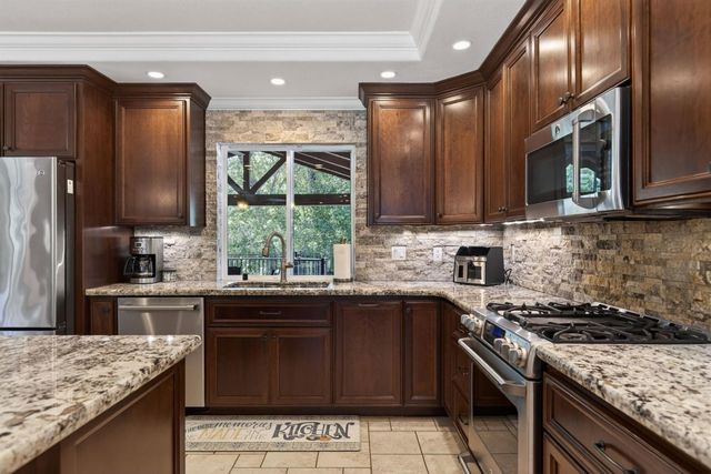 6417 Colwell Rd, Penryn, CA 95663