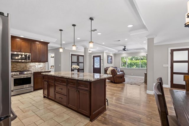 6417 Colwell Rd, Penryn, CA 95663