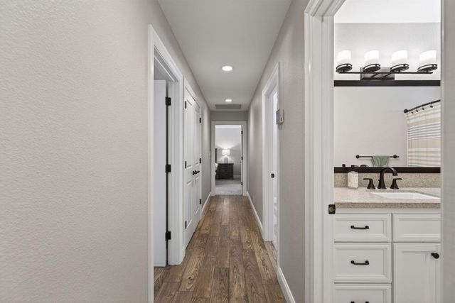 6417 Colwell Rd, Penryn, CA 95663