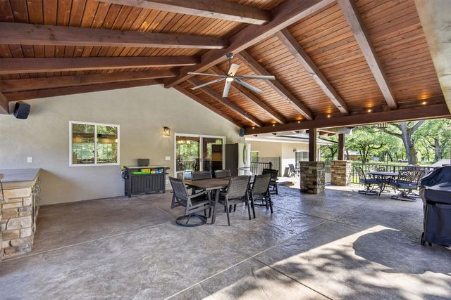 6417 Colwell Rd, Penryn, CA 95663