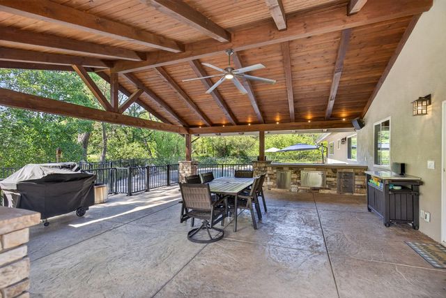 6417 Colwell Rd, Penryn, CA 95663