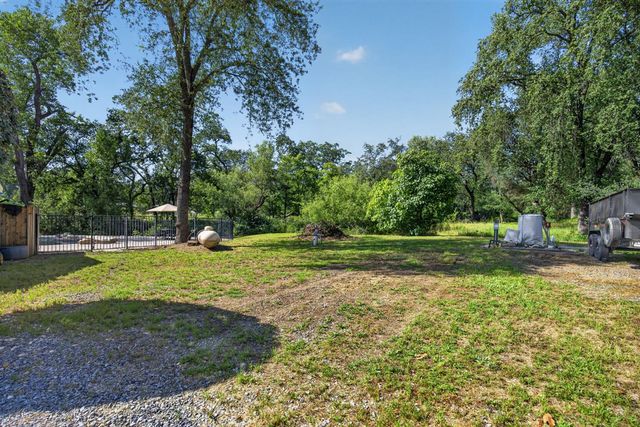 6417 Colwell Rd, Penryn, CA 95663