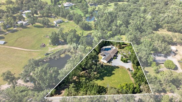 6417 Colwell Rd, Penryn, CA 95663