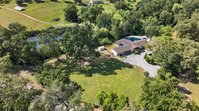 6417 Colwell Rd, Penryn, CA 95663