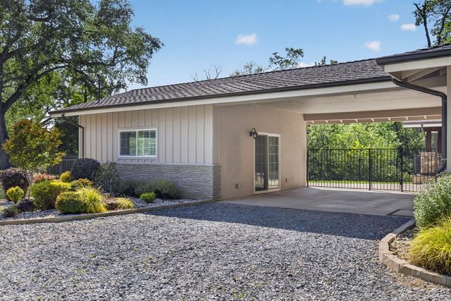 6417 Colwell Rd, Penryn, CA 95663